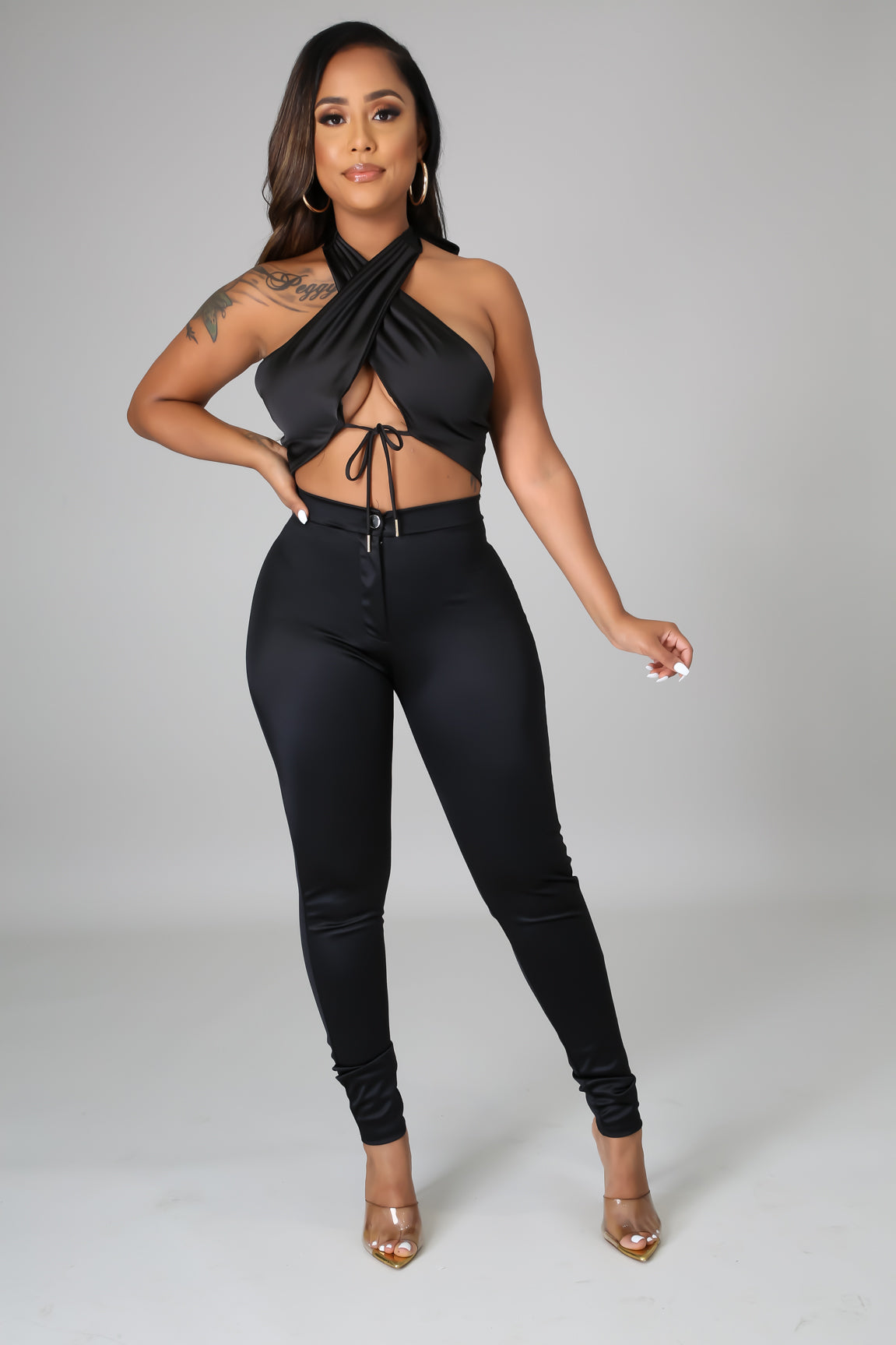 Set Off Queen Top